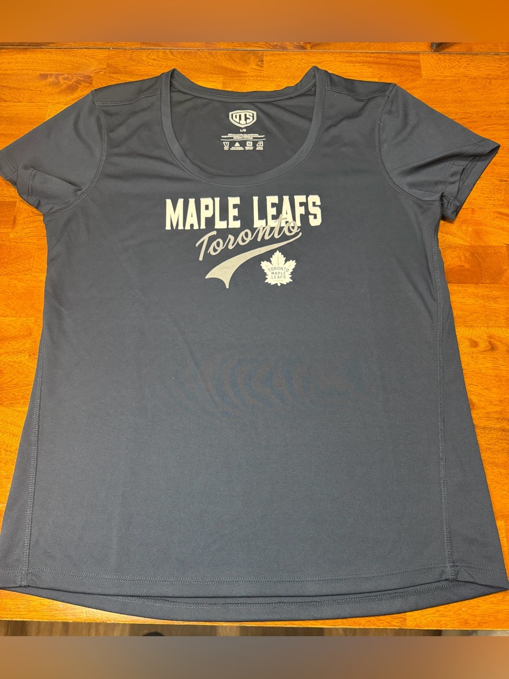 Toronto Maple Leafs Women's Navy Short Sleeve Graphic Tee
